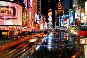 Tisíce svetiel na Times Square