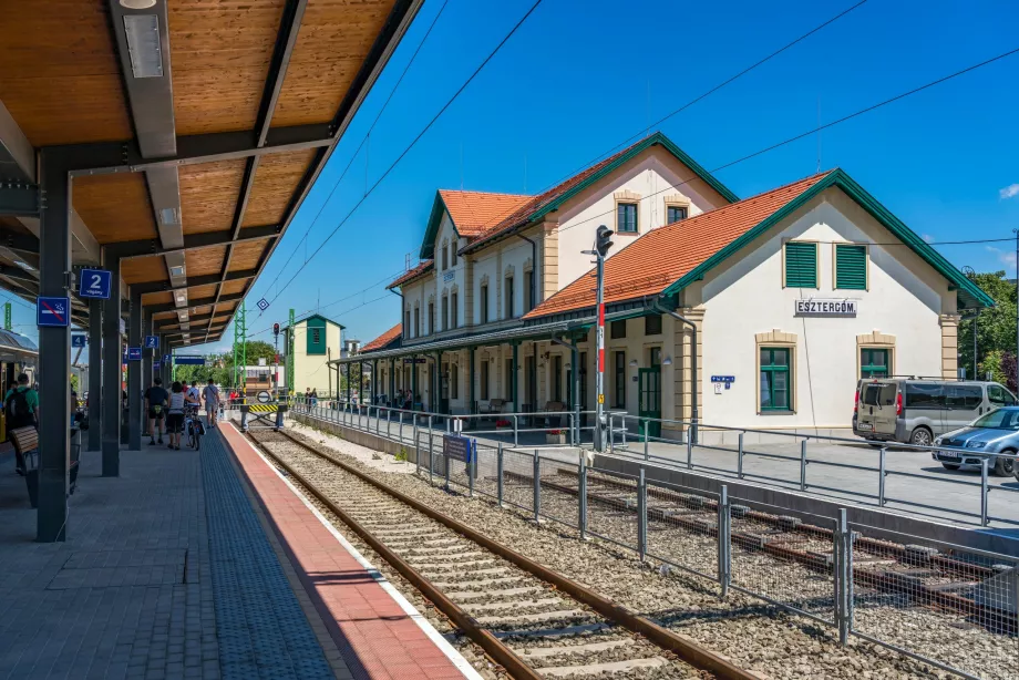 Železničná stanica Esztergom