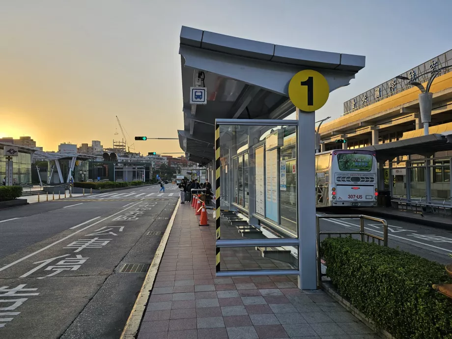 Zastávka mestského autobusu