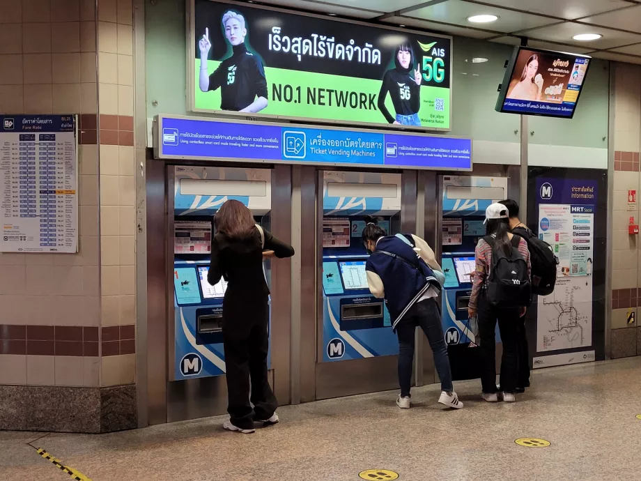 Automaty na lístky na metro MRT