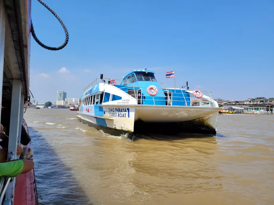 Turistická loď Chao Phraya