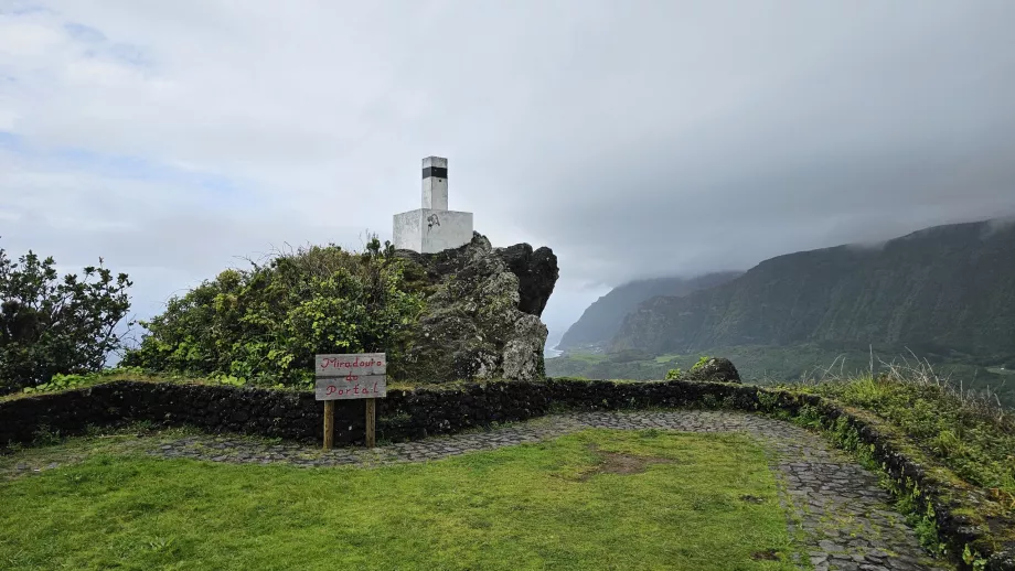 Miradouro na portál