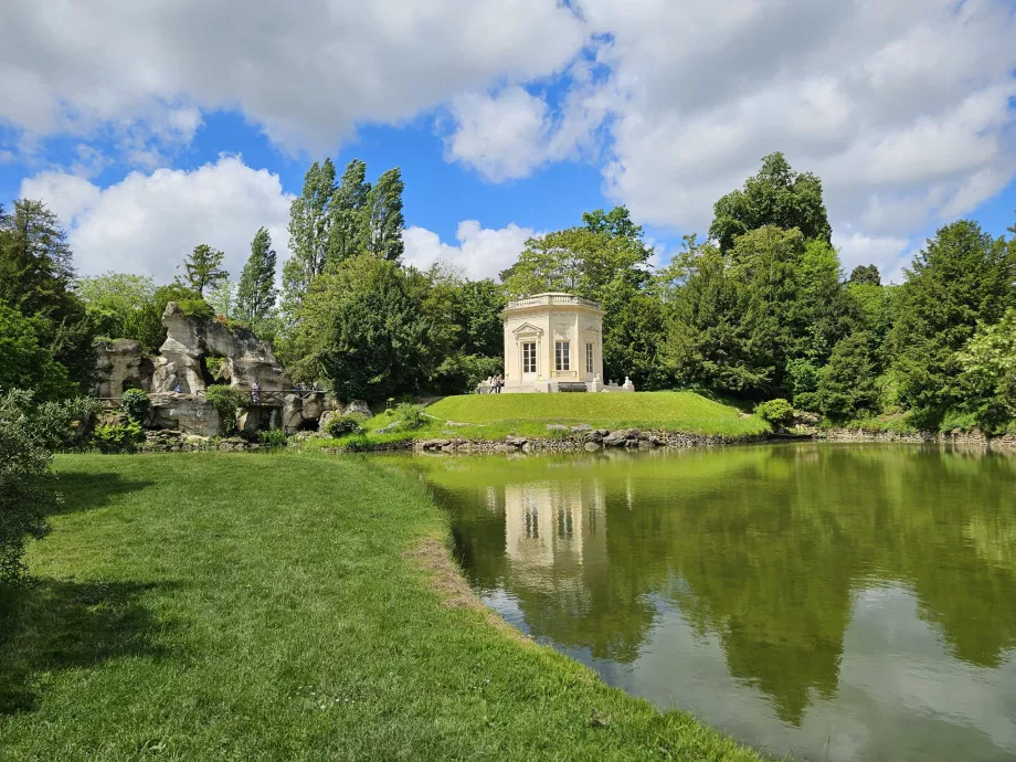 Záhrady Petit Trianon