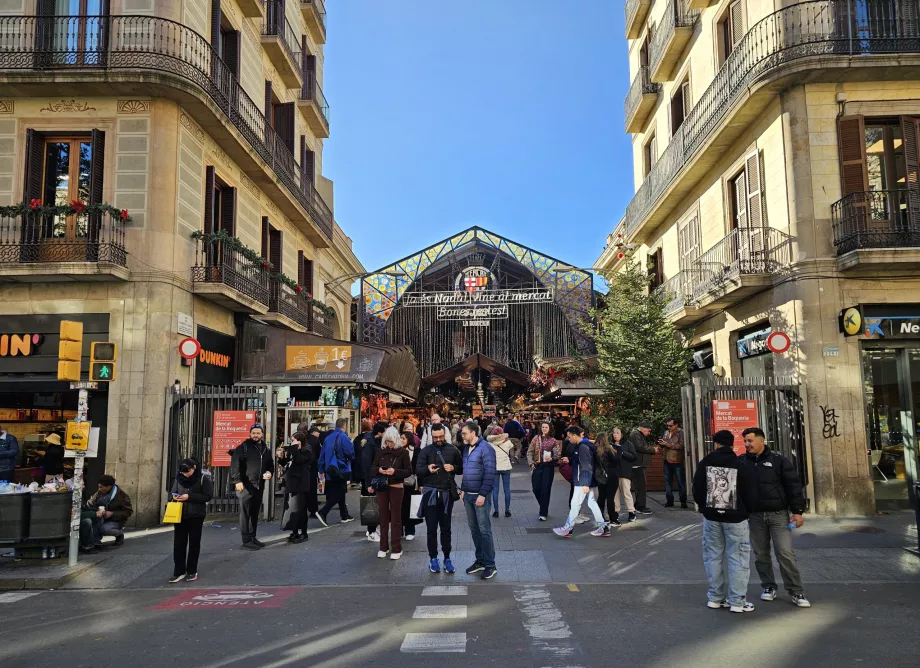 Obchod Mercat de la Boqueria