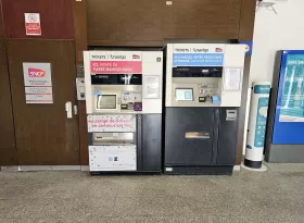 Automaty na staniciach RER