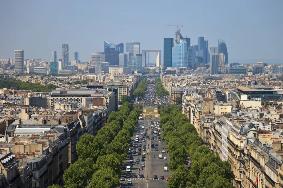 Pohľad zo strechy na La Defense