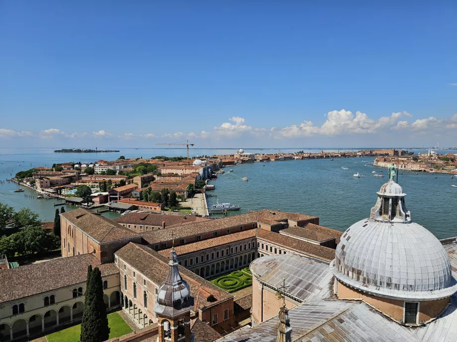 Pohľad zo San Giorgia na ostrov Giudecca