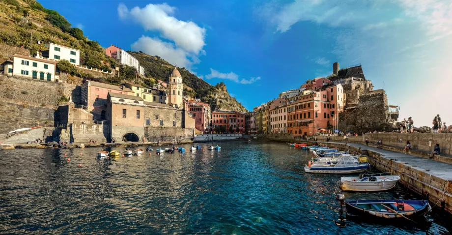 Vernazza z prístavu