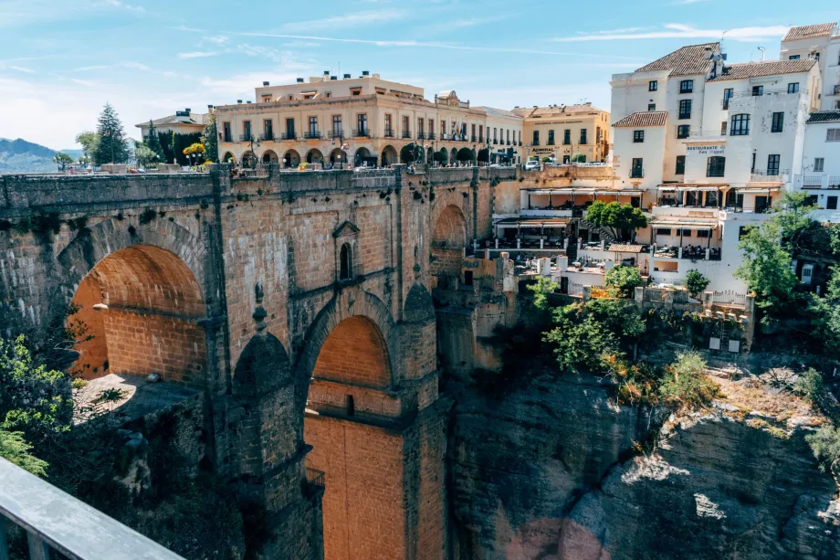 Puente Nuevo z hradieb