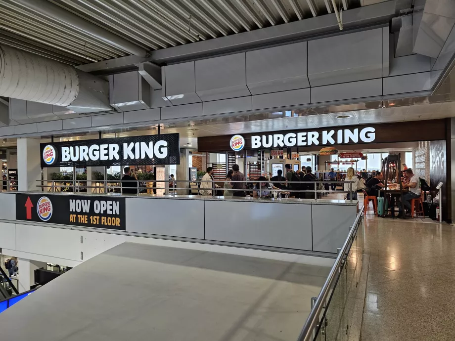 Burger King, verejná časť, 1. poschodie