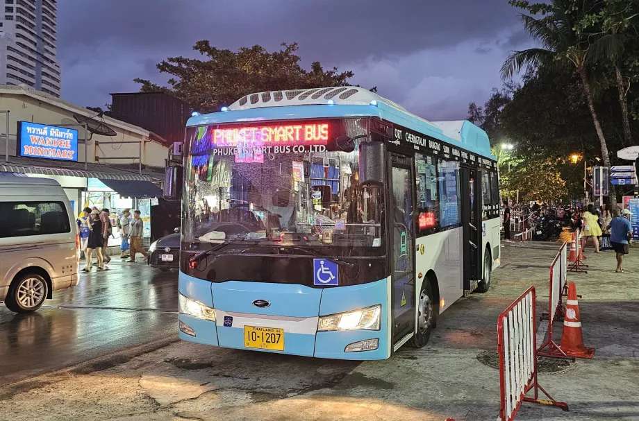 Inteligentná autobusová zastávka smer letisko, Patong