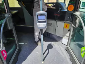 Validátor lístkov v autobuse
