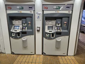 Automaty na lístky v metre