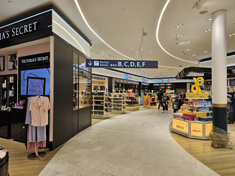 Duty Free, terminál 3