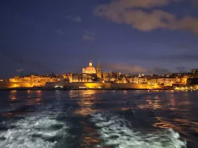 Pohľad z trajektu Valletta - Sliema