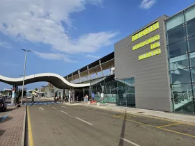príletové letisko Brindisi
